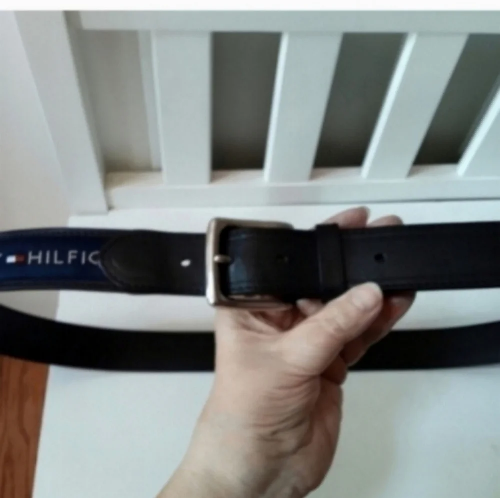 Vintage Tommy Hilfiger Navy Leather Men's Belt W/Fabric Inlay 42/105 L-47.5